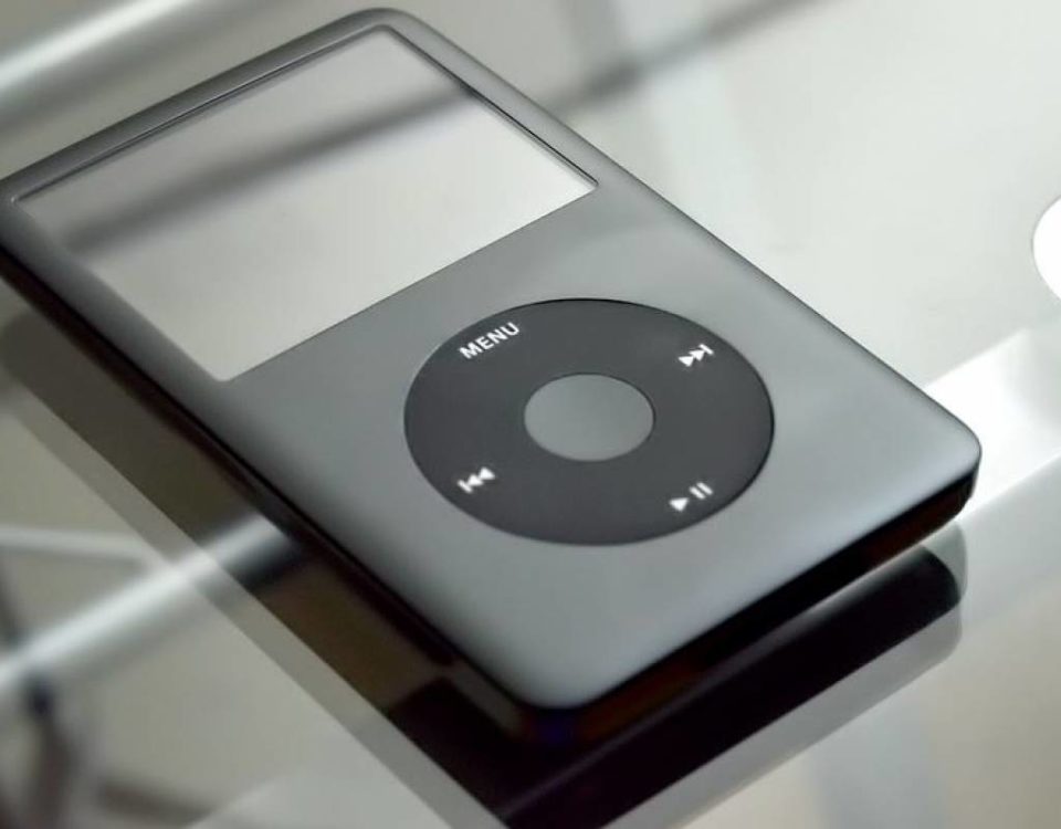 Iphone Una app para móvil te hará sentir nostalgia por la rueda clic del iPod