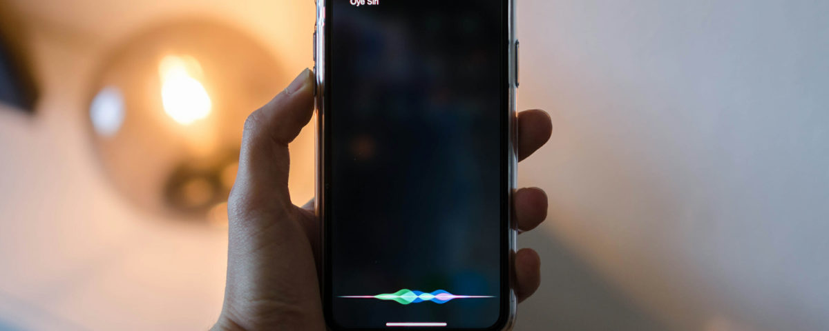 Iphone Apple es acusada por el diseñador de sus chips de espiarle