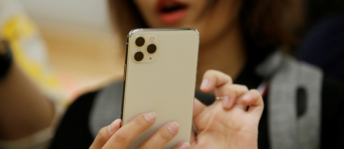 Iphone ¿Cámara frontal ‘enterrada’? Filtran algunas de las novedades que podría tener el iPhone del 2020