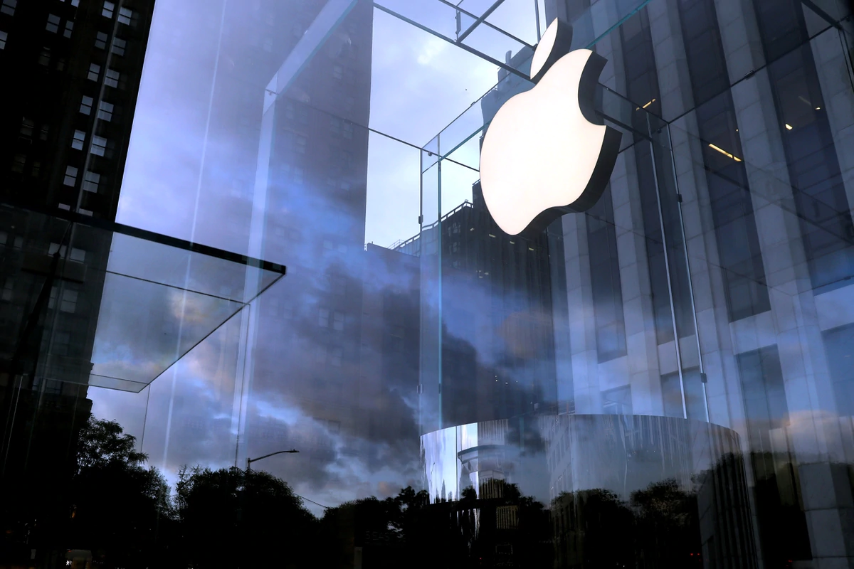 Apple planea una futurista iMac con pantalla curva y teclado integrado